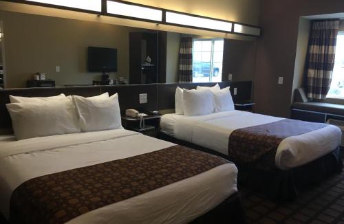 Perry Hotel | Microtel by Wyndham Perry National Fairground Area I-75