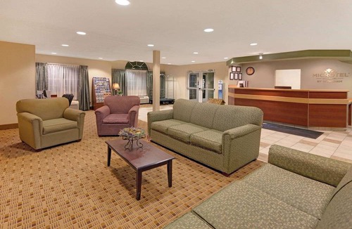 Jasper Hotel | Microtel Inn & Suites by Wyndham Jasper
