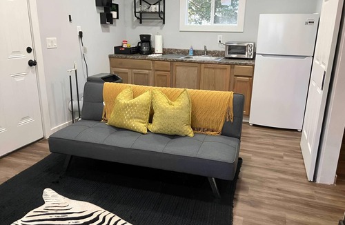 North Charleston House | Midland Delight: Pool + Arcade Game Room!
