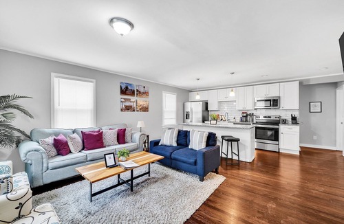Charlotte House | Mini Golf & Bocce Court w/Outdoor BBQ - less than 1 mile from Camp North End