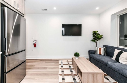 Park View Apartment | Modern 1BR Suite |Fully Equipped
