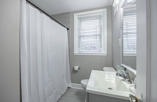 Anacostia Apartment | Modern 2-Bedroom Condo in DC fully renovated