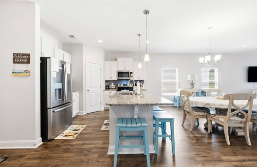 Ocean Isle Beach House | Modern 3BR Coastal Retreat + Fire Pit - Near Ocean Isle & Sunset Beach