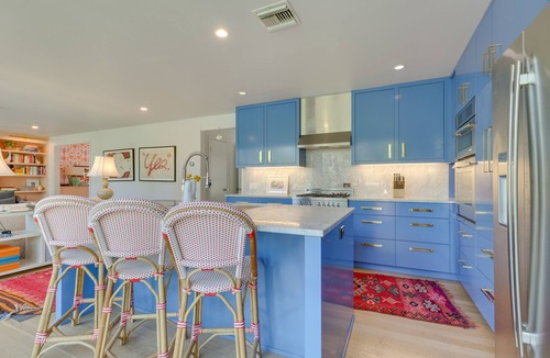 Barton Hills House | Modern Austin Home w/Yard ~ 1 Mi from ACL!