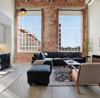 Judson Apartment | Modern Comfort 2BR Stay in GVL