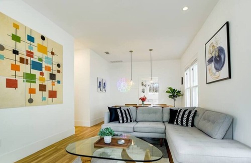 South Congress House | Modern Cottage & Gardens off South Congress