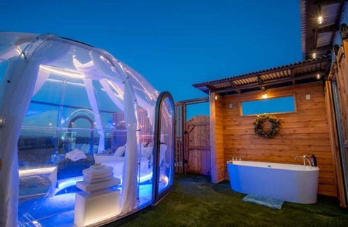 Cottonwood Shores Cabin | Modern Dome Escape with Private Decks & Open-Sky Relaxation in Cottonwood, Texas