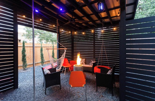 East Cesar Chavez House | Modern East Austin Stay near Plaza Saltillo Stn
