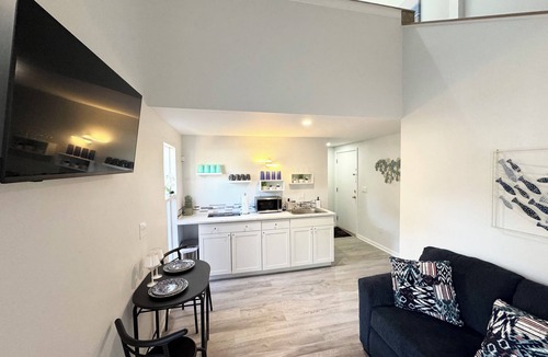 Ocean Ridge Condo | Modern Edisto Beach Cottage - Near Golf & Resort - INCLUDES AMENITIES - Sleeps 4