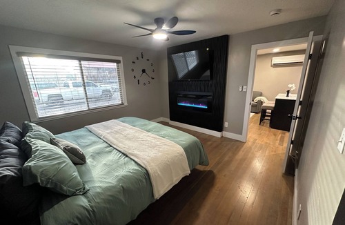 Loa Apartment | Modern Escape