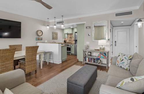 Gulf Place Condo | Modern Gulf Place Unit With Gulf Views & Amazing Amenities