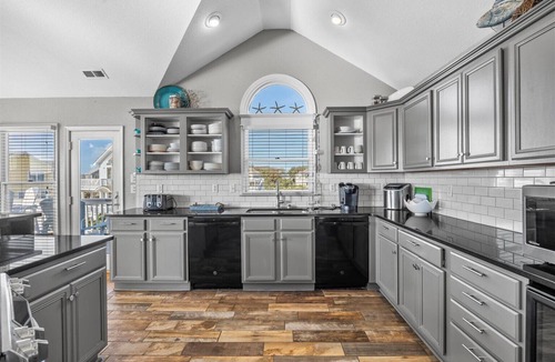 Ocean Hill House | Modern! Heated Saltwater Pool! Hot Tub! Great Location! C1256