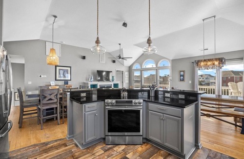 Ocean Hill House | Modern! Heated Saltwater Pool! Hot Tub! Great Location! C1256