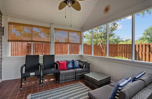 Wilmington House | Modern house in Wilmington near beaches, UNCW in exclusive NorthChase community