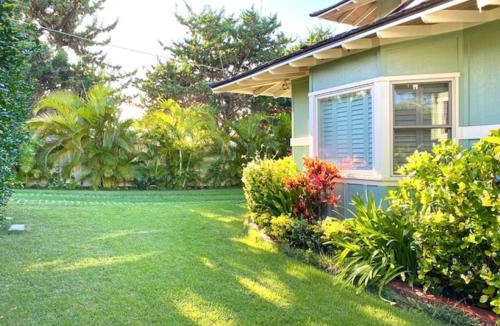 Kalama Tract House | Modern Luxury Beach House Kailua