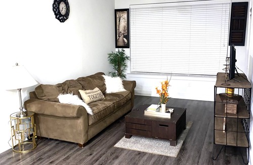 Channing Valley Apartment | Modern Luxury in Midtown Atlanta
