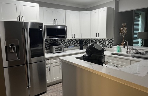 Groveton House | Modern newly private basement apartment