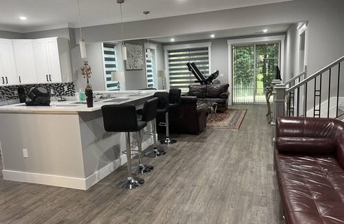 Groveton House | Modern newly private basement apartment