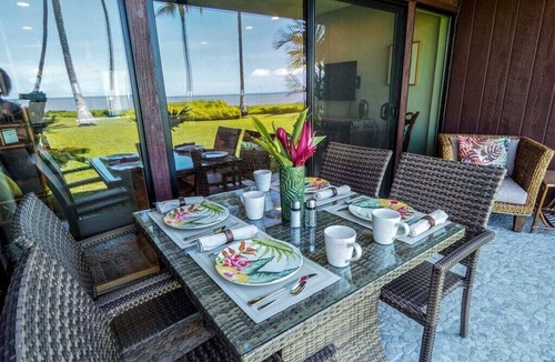 Kaunakakai Condo | Modern Oceanfront W/Lanai and WiFi–Molokai Shores