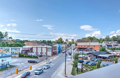 Asheville Villa | Modern South Slope Townhome with City Views