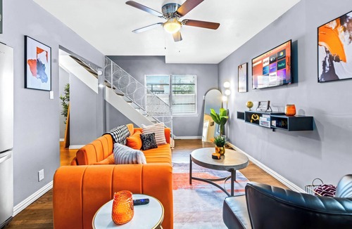 Cityplace Condo | Modern & Spacious Condo 2BR/2BA Retreat Near Downtown + Free Parking