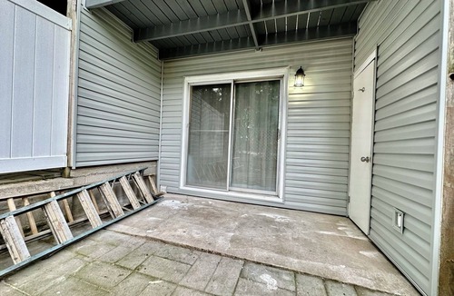 Gastonia Apartment | Modern Townhome w/Balcony Walk to FUSE Stadium