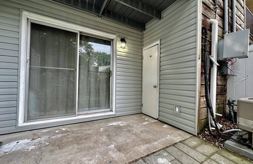 Gastonia Apartment | Modern Townhome w/Balcony Walk to FUSE Stadium