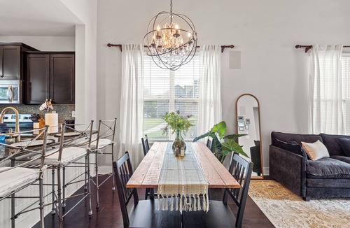 Charlotte House | Modern Upscale Farmhouse- in Uptown CLT!