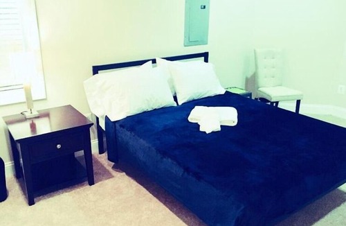 Nauck House | Monroe Room #1
