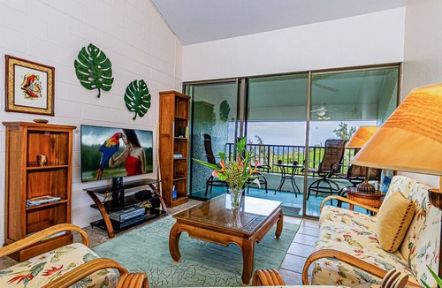 Hilo Condo | Monthly Rate Penthouse Condo at Oceanfront Hilo Beach