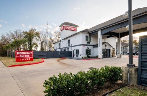 Greater Greenspoint Hotel | Moonlight Suites - Houston/George Bush Int'l Airport