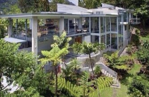 Downtown Honolulu House | Most Contemporary Estate in the heart of Honolulu Luxury Living
