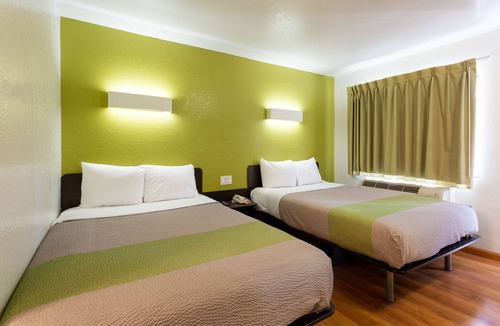 Camp Springs Hotel | Motel 6 Camp Springs, DC - South Camp Springs
