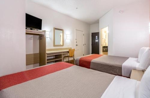 Fort Mill Hotel | Motel 6 Fort Mill, SC - Charlotte