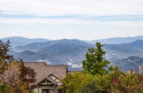 Mountain Air Condo | Mountain Air ~ Burnsville, NC ~ A Mountain Top Villa With Spectacular Views