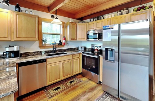 McHenry House | Mountain Dreams | Billiards, Hot Tub, Views + Location!