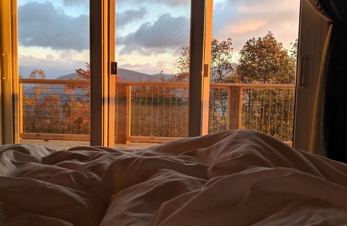 Skyland House | Mountain Views! Come stay for a while three month minimum rental!