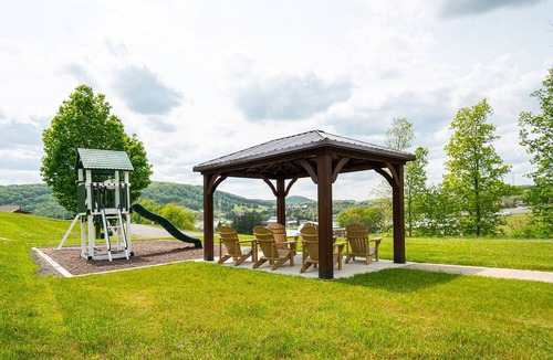 McHenry Cabin | Mountainside Cabin 51R-Dog Friendly
