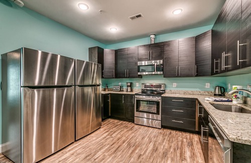 Myrtle Beach House | Myrtle Beach Retreat! 8beds+baths! Huge Pool-Kitchen-Next to the Beach!
