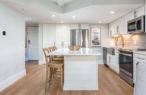 Palmetto Dunes Condo | MyStay at 1208 Villamare Ocean views Premier Design New Pools & Hot Tubs!