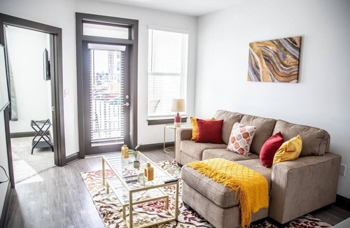 Downtown Apartment | Mystique Royale Room