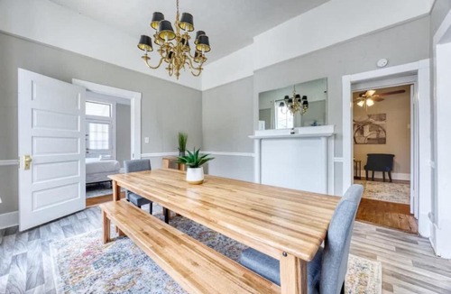 Columbus House | Near Parks Downtown & Riverwalk Midtown Muse Sleeps 14