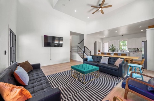 Fredericksburg House | Neuhaus with Pool and Spa
