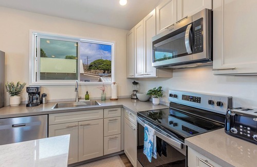 Wailuku Apartment | NEW! Authentic Wailuku Stay – Newly Renovated 3BR Upstairs Unit