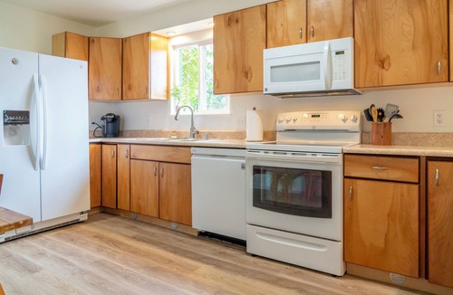 Ninole House | NEW! Come experience this private gated property with Ocean and stream views.