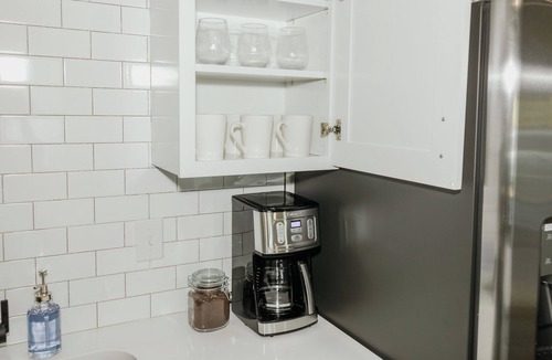 Saxon House | NEW Cozy Pair Townhome unit 2 in Spartanburg