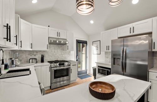 Belvedere Park House | NEW Decatur Bungalow