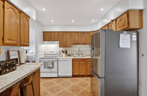 Severn Cottage | NEW! Elegant Luxury Retreat with Game Room Near BWI