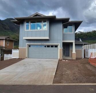 Makaha Valley House | NEW HOME in Private Community with Ocean/Mountain Views. 5 Min. Drive to Beach