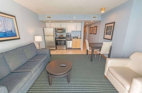 Downtown Myrtle Beach Condo | New Honey Moon Suite, 1BR Direct Oceanfront, Pools